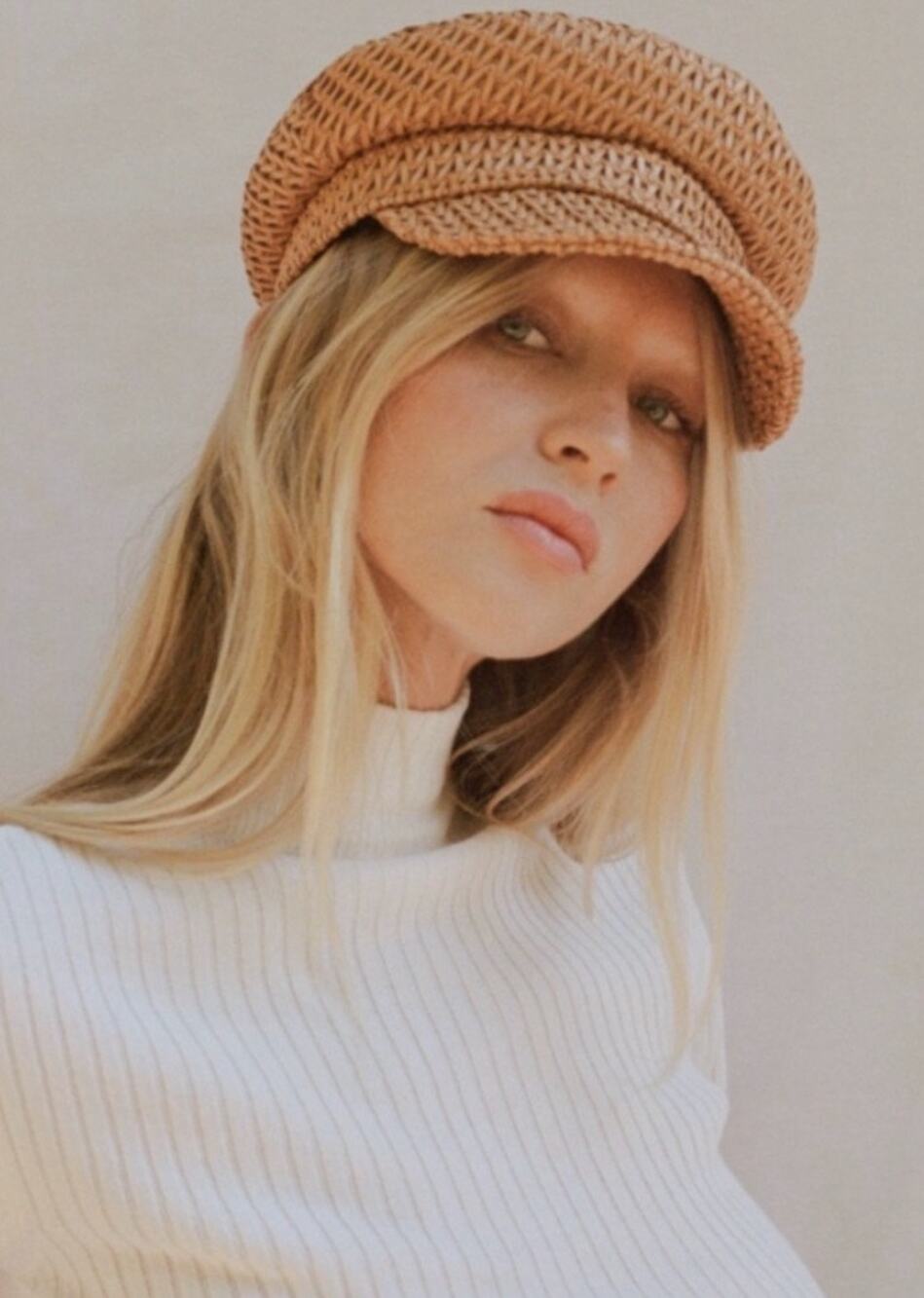 Lack of color leather weaved Brown mesa cap